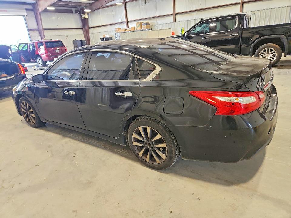 Продажа на аукционе авто 2017 Nissan Altima, vin: 1N4AL3AP6HC109281, номер лота: 60872466