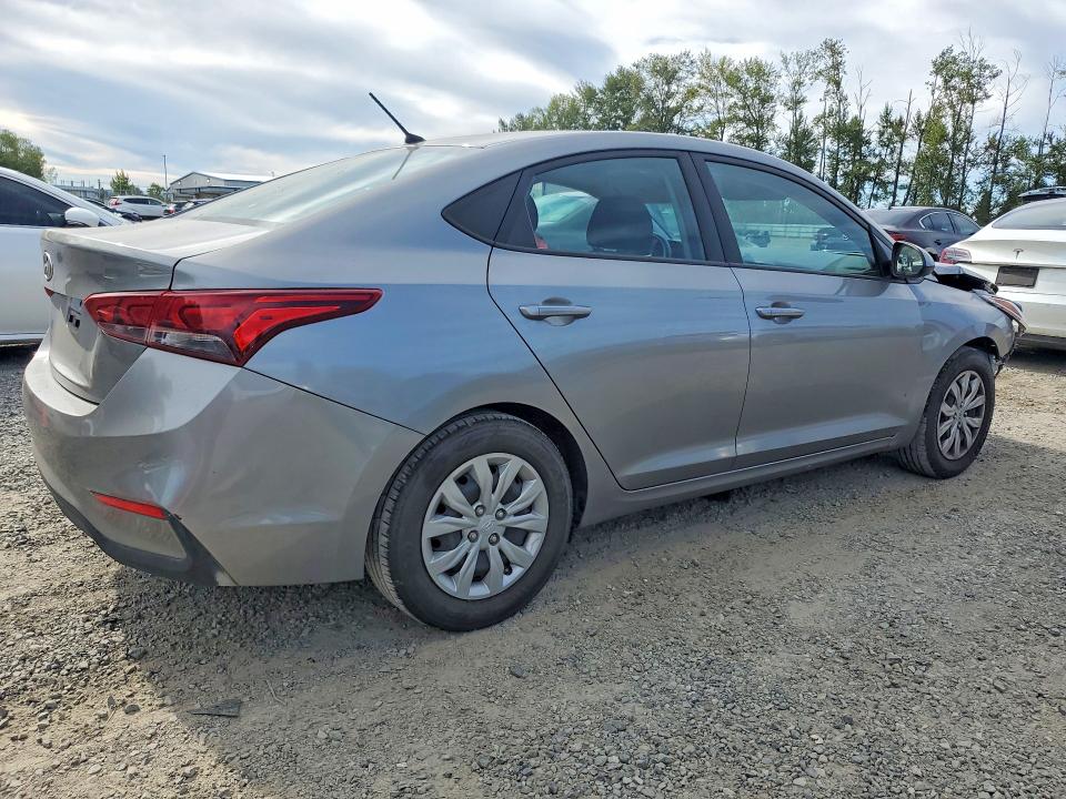 2021 Hyundai Accent მანქანა იყიდება აუქციონზე, vin: 3KPC24A66ME151391, აუქციონის ნომერი: 63217636