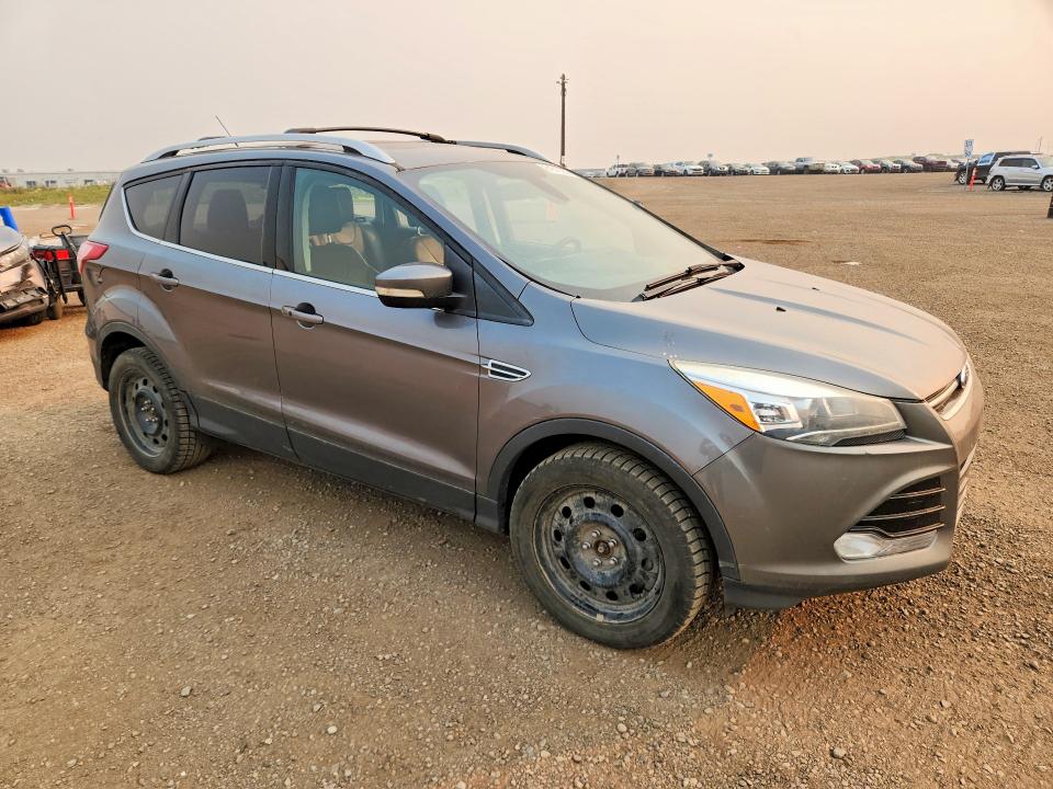 2013 Ford Escape მანქანა იყიდება აუქციონზე, vin: 1FMCU9J95DUA26512, აუქციონის ნომერი: 61310356