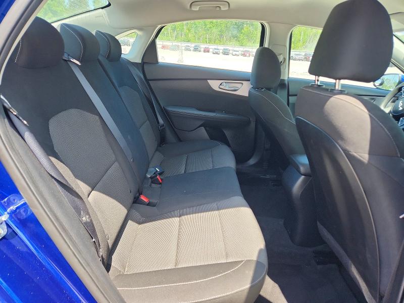 61124336 :رقم المزاد ، 3KPF24AD8PE585487 vin ، 2023 Kia Forte مزاد بيع