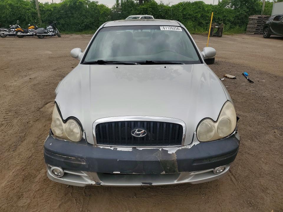 61126256 :رقم المزاد ، KMHWF25H22A645308 vin ، 2002 Hyundai Sonata مزاد بيع