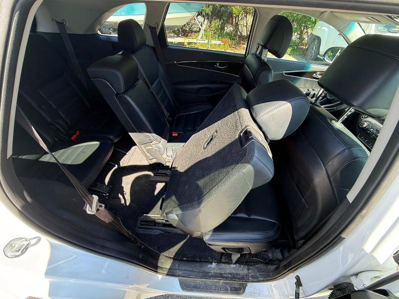 Продаж на аукціоні авто 2017 Kia Sorento, vin: 5XYPGDA33HG329369, номер лоту: 63048606