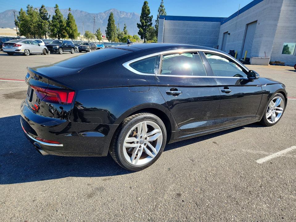 Продаж на аукціоні авто 2019 Audi A5, vin: WAUANCF52KA044120, номер лоту: 60468466