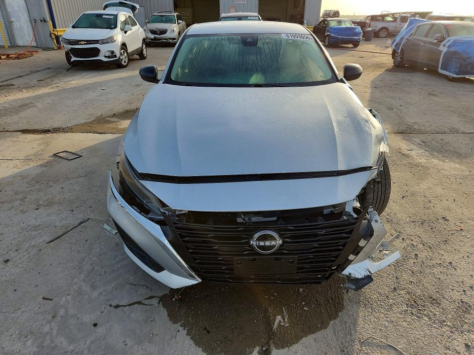2024 Nissan Altima მანქანა იყიდება აუქციონზე, vin: 1N4BL4DV7RN429266, აუქციონის ნომერი: 61093056