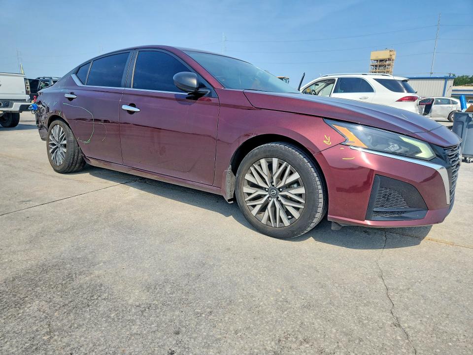 62849746 :رقم المزاد ، 1N4BL4DVXRN344065 vin ، 2024 Nissan Altima مزاد بيع