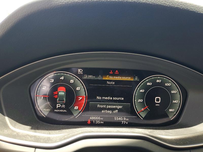 60581546 :رقم المزاد ، WA1BAAFY8M2140326 vin ، 2021 Audi Q5 مزاد بيع