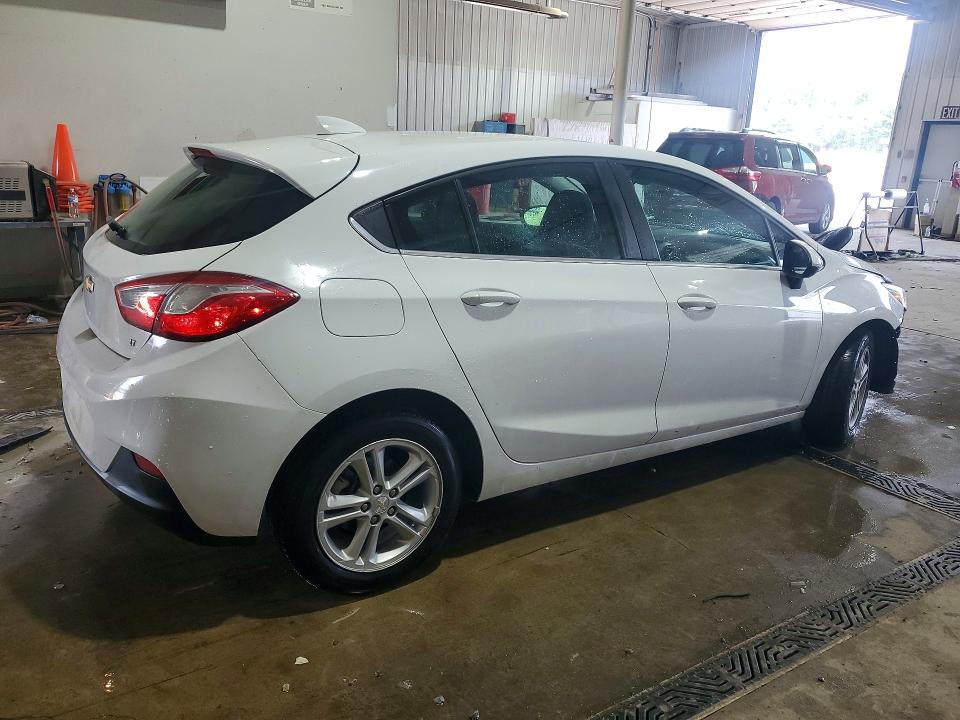 Продаж на аукціоні авто 2018 Chevrolet Cruze, vin: 3G1BE6SM5JS623727, номер лоту: 60943086