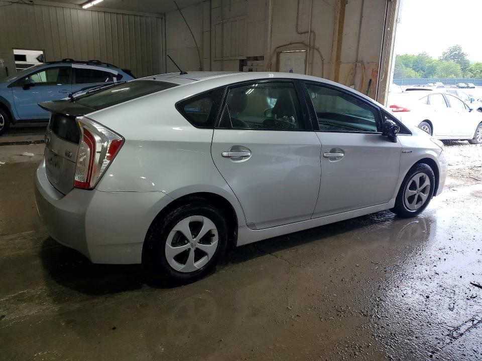 2015 Toyota Prius მანქანა იყიდება აუქციონზე, vin: JTDKN3DU9F0439280, აუქციონის ნომერი: 62538716