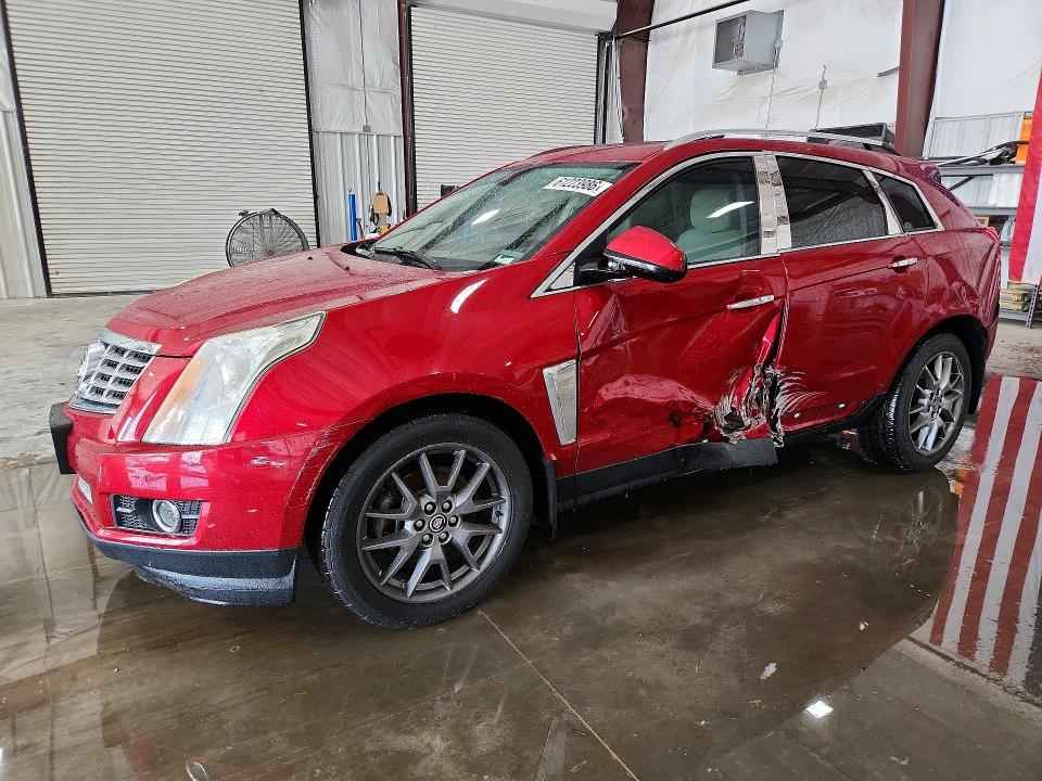 61223986 :رقم المزاد ، 3GYFNFE36FS567052 vin ، 2015 Cadillac Srx مزاد بيع