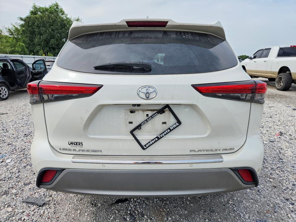 Продаж на аукціоні авто 2020 Toyota Highlander, vin: 5TDFZRBH1LS048311, номер лоту: 62389636