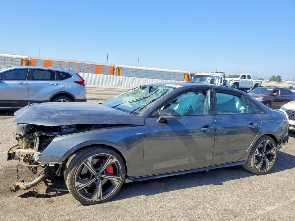 60616486 :رقم المزاد ، WAUEAAF42SA002300 vin ، 2025 Audi A4 مزاد بيع