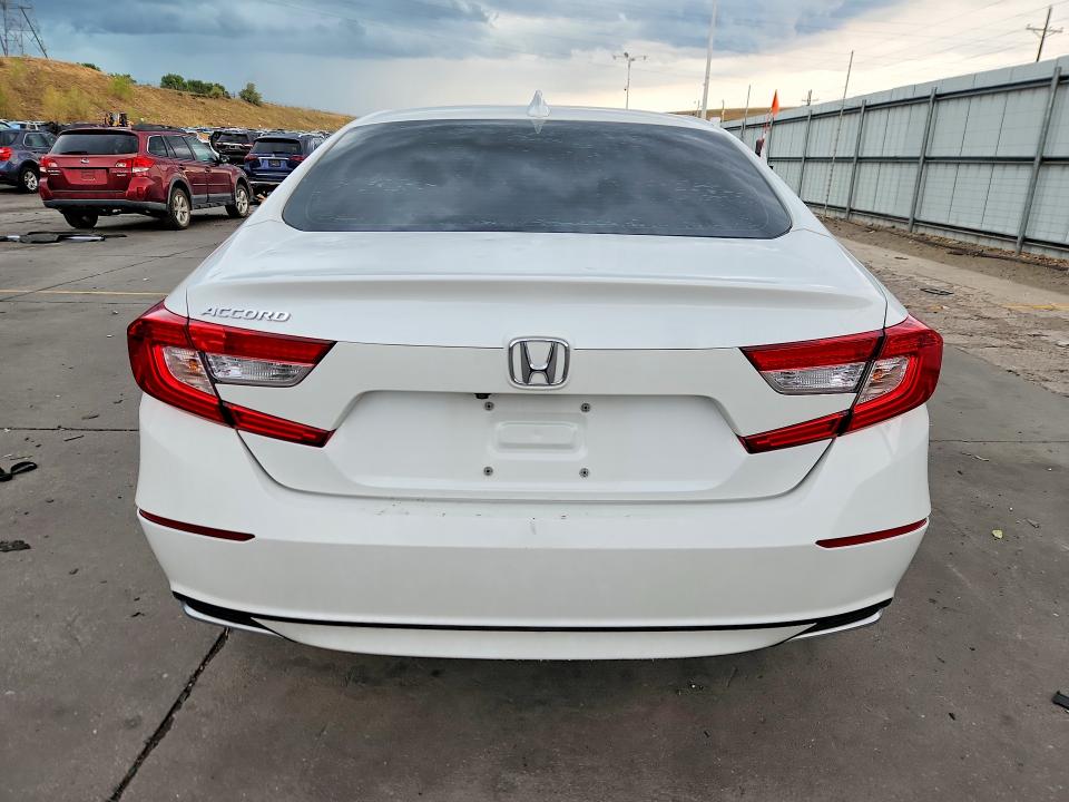 2019 Honda Accord მანქანა იყიდება აუქციონზე, vin: 1HGCV1F52KA092086, აუქციონის ნომერი: 61973676