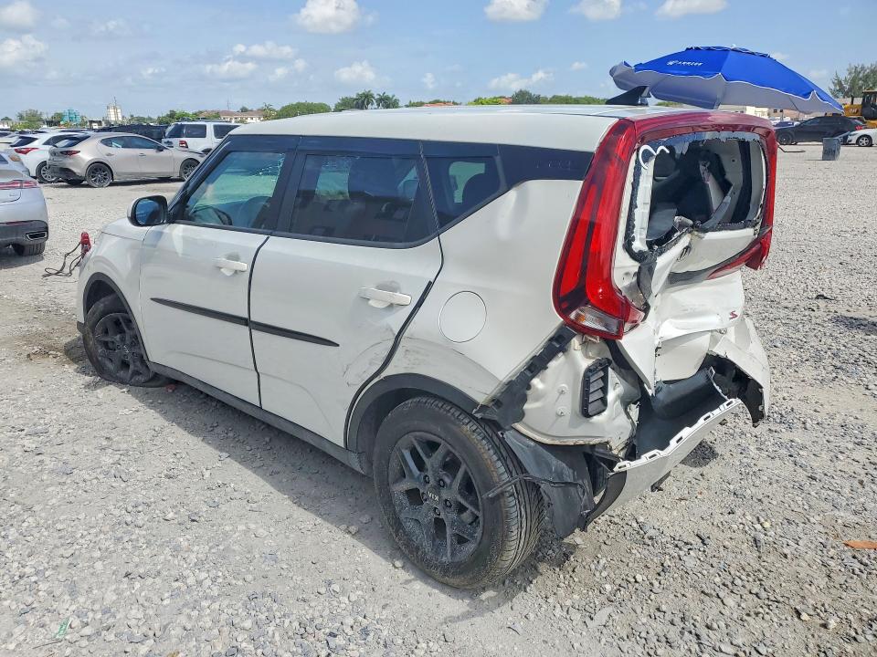 60770536 :رقم المزاد ، KNDJ23AU2M7124950 vin ، 2021 Kia Soul مزاد بيع
