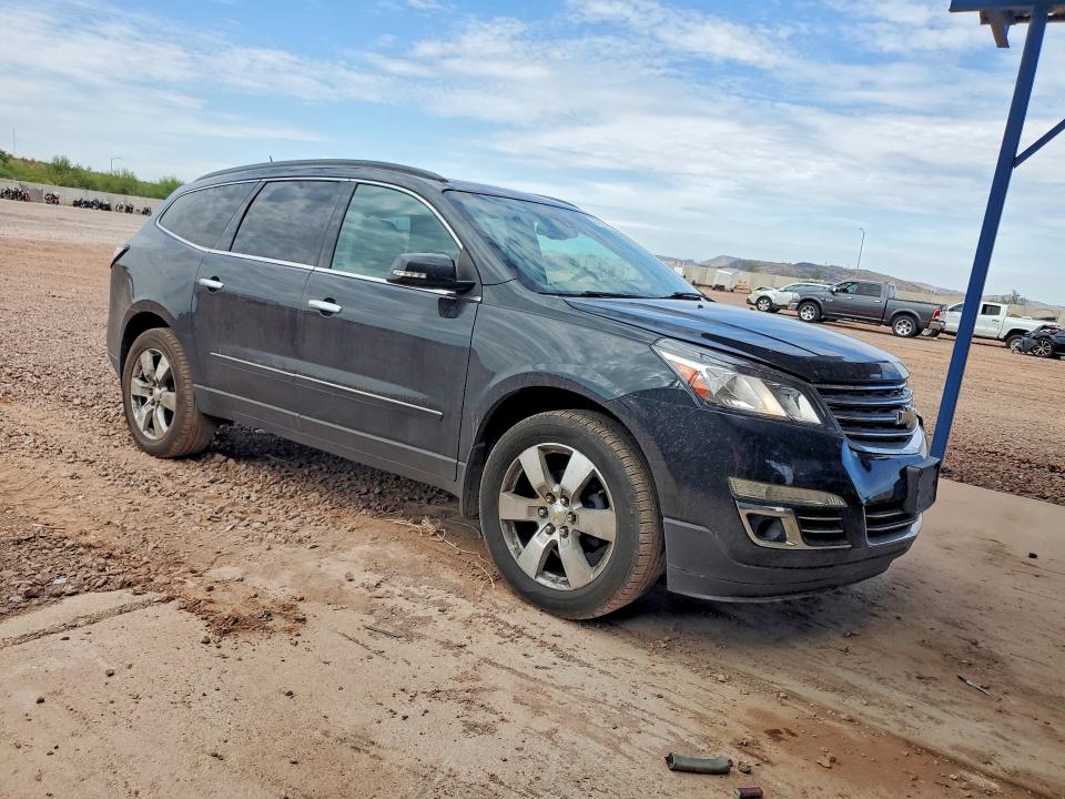 61221976 :رقم المزاد ، 1GNKVJKD5EJ333707 vin ، 2014 Chevrolet Traverse مزاد بيع
