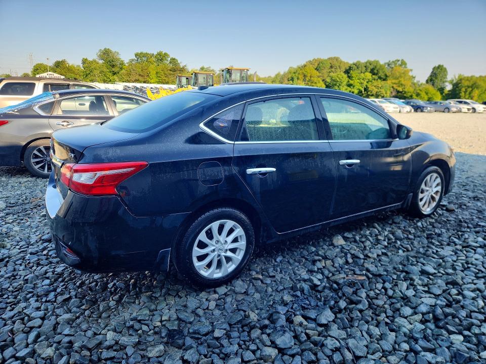 2019 Nissan Sentra მანქანა იყიდება აუქციონზე, vin: 3N1AB7AP6KY439346, აუქციონის ნომერი: 61303806