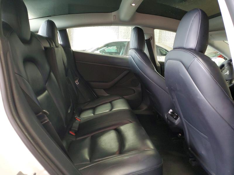 61530596 :رقم المزاد ، 5YJ3E1EA5NF285535 vin ، 2022 Tesla Model 3 مزاد بيع