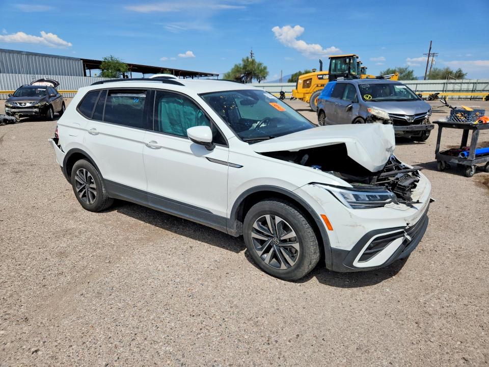 2024 Volkswagen Tiguan მანქანა იყიდება აუქციონზე, vin: 3VVFB7AX4RM113910, აუქციონის ნომერი: 63204766