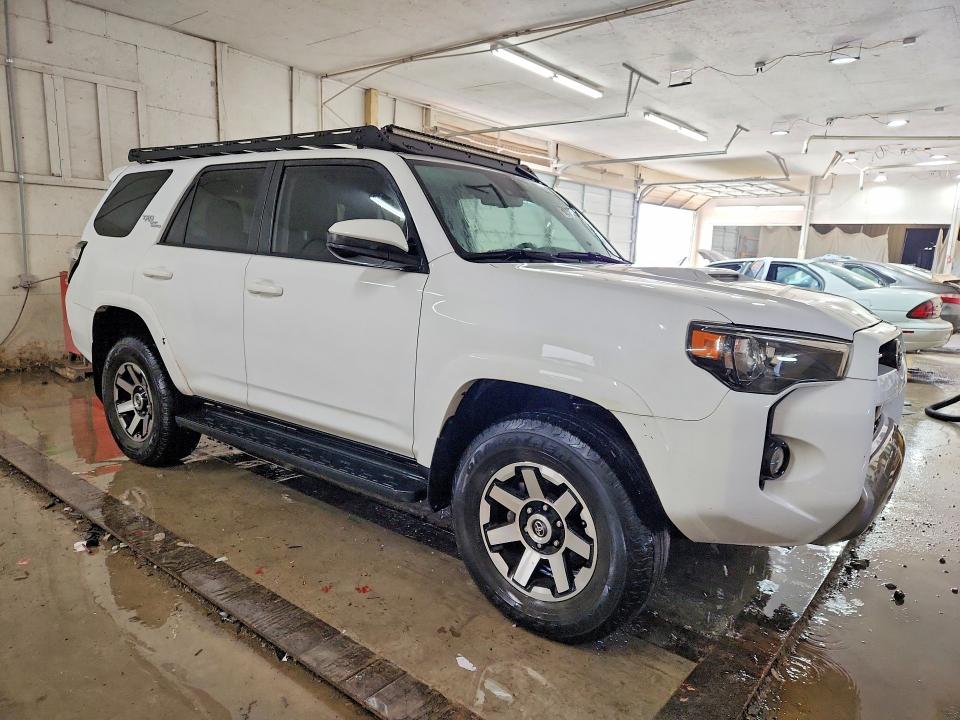 Aukcja sprzedaży 2020 Toyota 4runner, vin: JTEBU5JR6L5805298, numer aukcji: 61110706