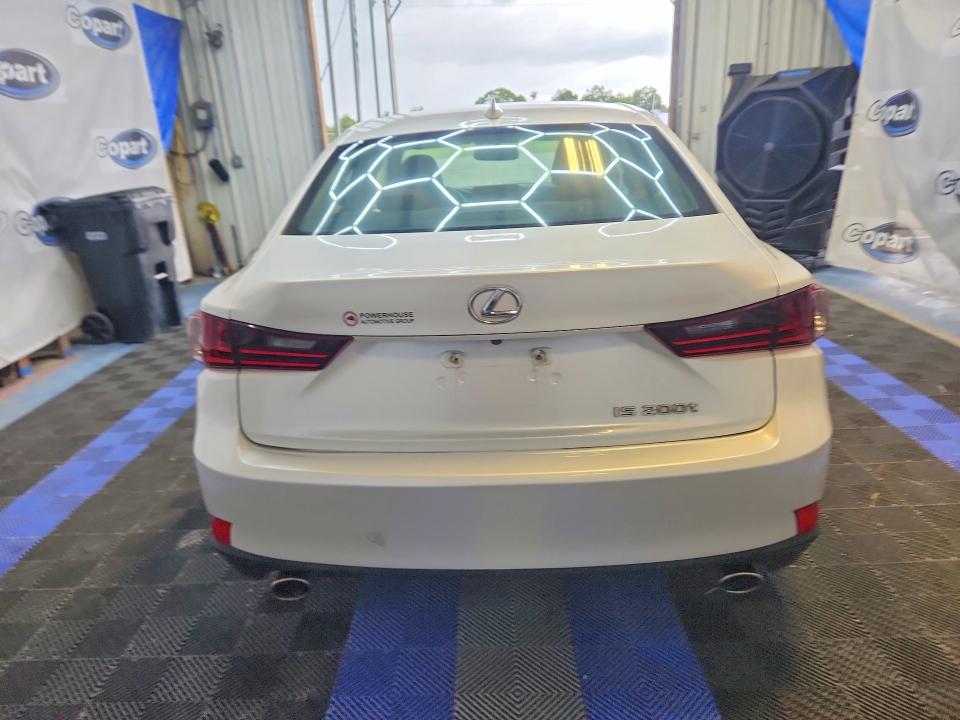 60995976 :رقم المزاد ، JTHBA1D23G5013103 vin ، 2016 Lexus Is مزاد بيع