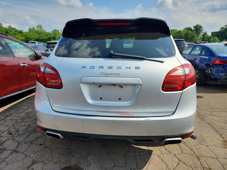 59723856 :رقم المزاد ، WP1AA2A25CLA08612 vin ، 2012 Porsche Cayenne مزاد بيع
