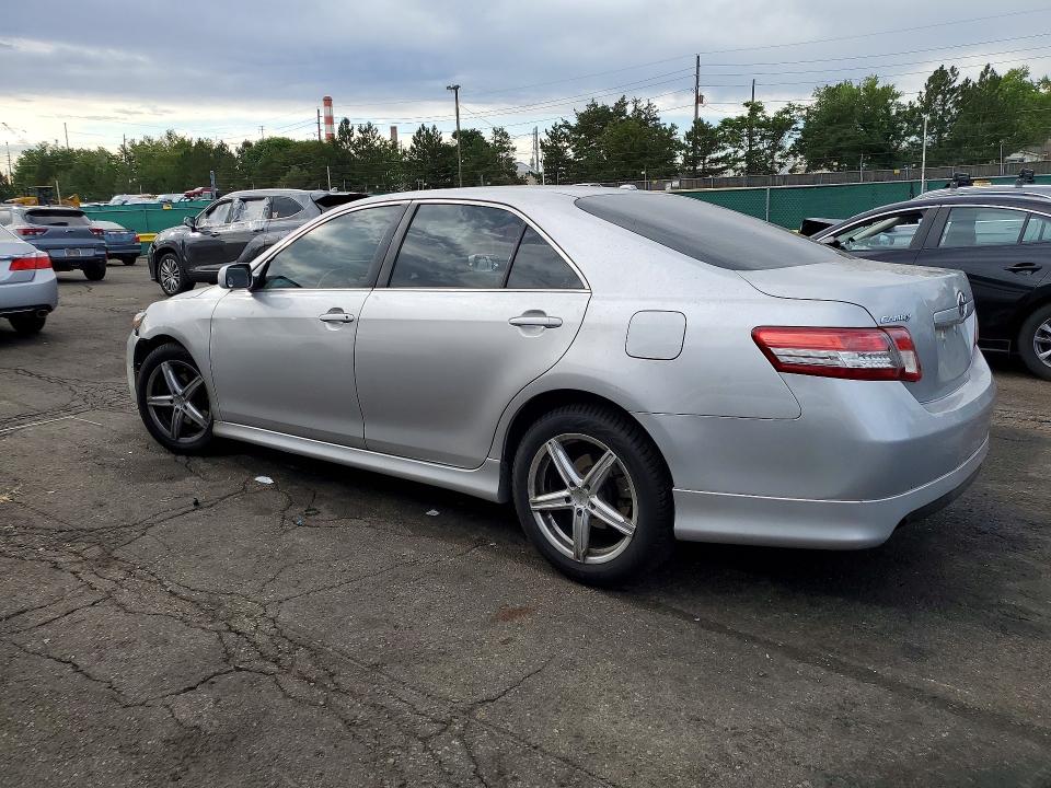 2010 Toyota Camry მანქანა იყიდება აუქციონზე, vin: 4T1BF3EK5AU081070, აუქციონის ნომერი: 60498066