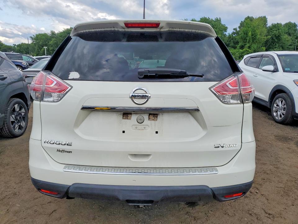 2015 Nissan Rogue მანქანა იყიდება აუქციონზე, vin: 5N1AT2MV9FC779818, აუქციონის ნომერი: 62019146