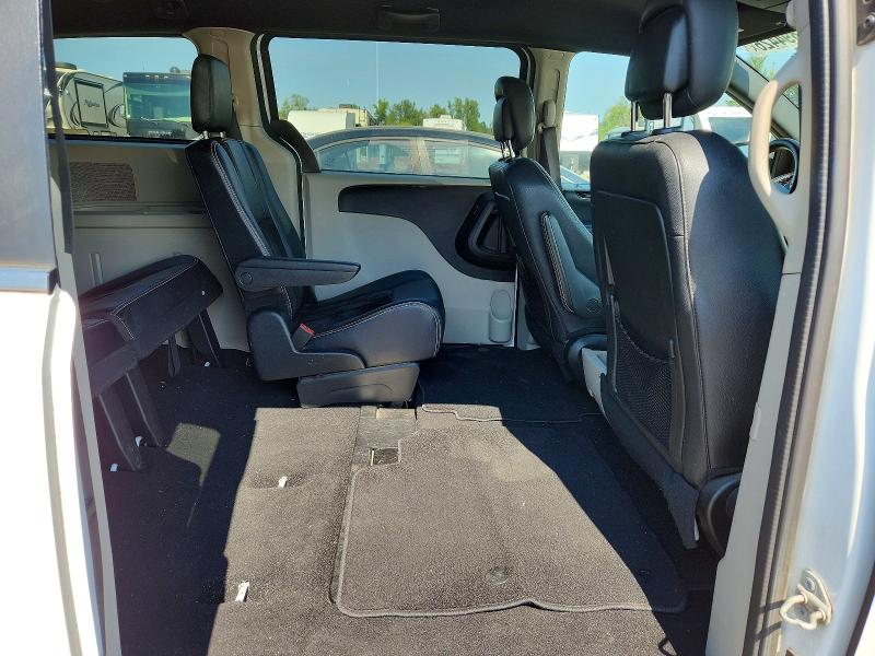 60894426 :رقم المزاد ، 2C4RDGCG3KR545518 vin ، 2019 Dodge Grand Caravan مزاد بيع