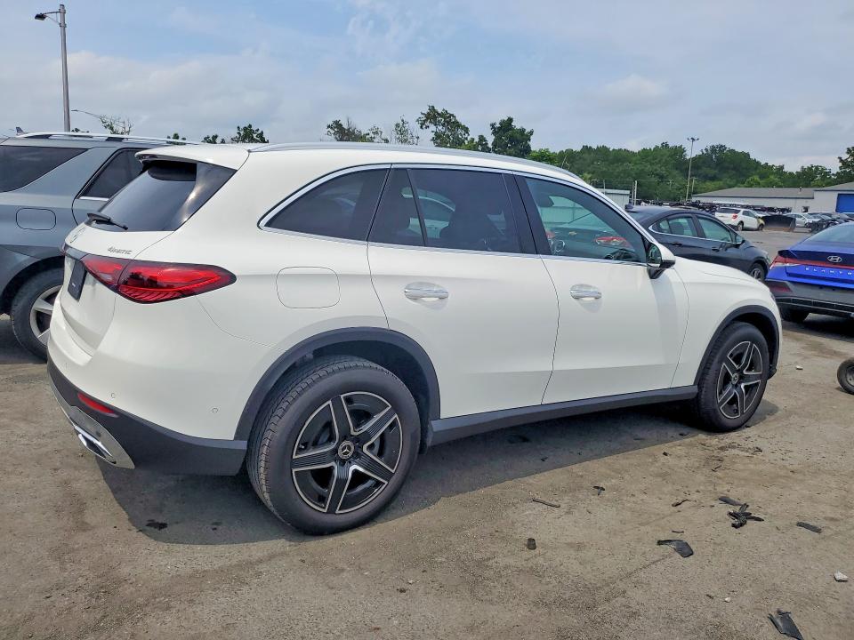 Продаж на аукціоні авто 2026 Mercedes-benz Glc, vin: W1NKM4HBXTU118136, номер лоту: 61314596