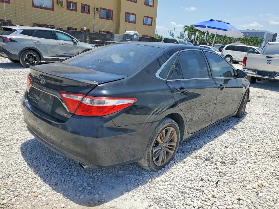 Продаж на аукціоні авто 2015 Toyota Camry, vin: 4T1BF1FK2FU016171, номер лоту: 61237456