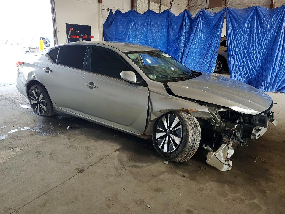 Продаж на аукціоні авто 2022 Nissan Altima, vin: 1N4BL4DV6NN400304, номер лоту: 60182946