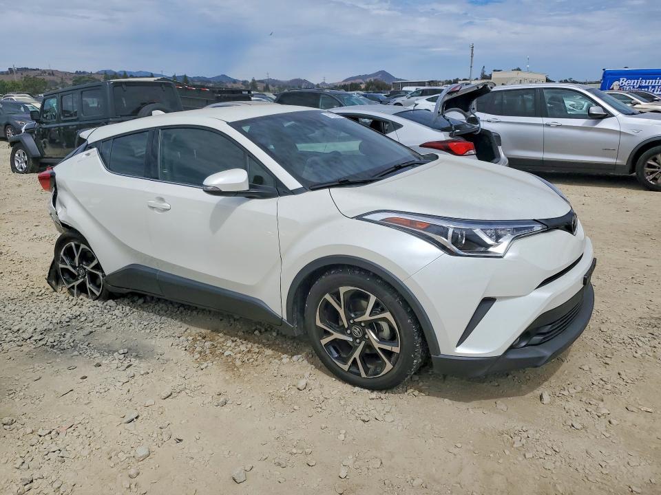 Продаж на аукціоні авто 2019 Toyota C-hr, vin: JTNKHMBX7K1062300, номер лоту: 61970516