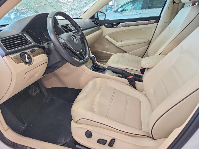 59823746 :رقم المزاد ، 1VWBA7A35JC027294 vin ، 2018 Volkswagen Passat مزاد بيع