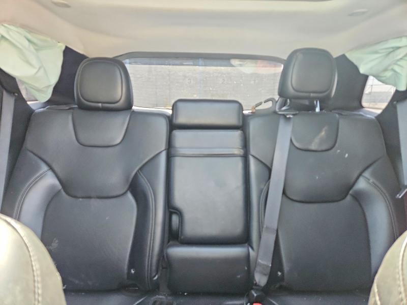 61428986 :رقم المزاد ، 1C4PJMDN4KD169362 vin ، 2019 Jeep Cherokee مزاد بيع