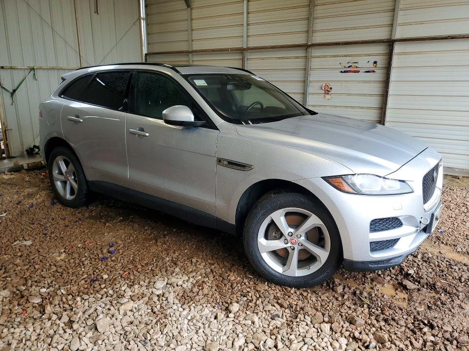 Aukcja sprzedaży 2017 Jaguar F-pace, vin: SADCJ2BV2HA074142, numer aukcji: 62097596