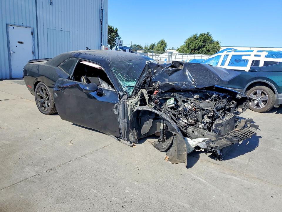 Продаж на аукціоні авто 2016 Dodge Challenger, vin: 2C3CDZBT3GH101864, номер лоту: 62119626