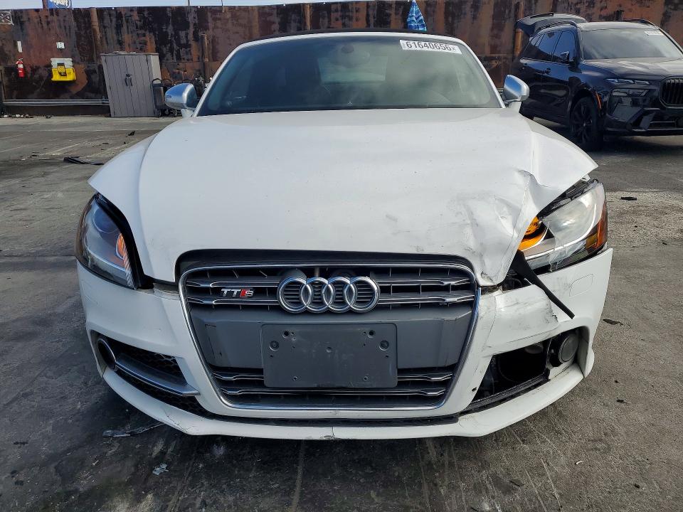 2015 Audi Tts მანქანა იყიდება აუქციონზე, vin: TRUS1AFK4F1000161, აუქციონის ნომერი: 61640656