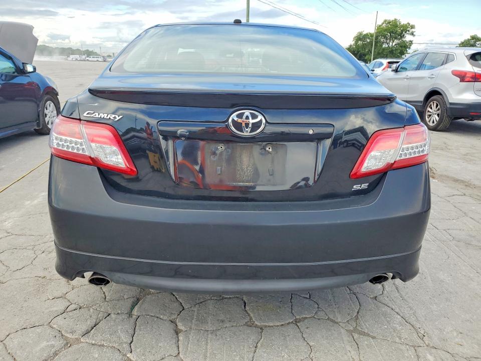 2010 Toyota Camry მანქანა იყიდება აუქციონზე, vin: 4T1BK3EK2AU100444, აუქციონის ნომერი: 61103476