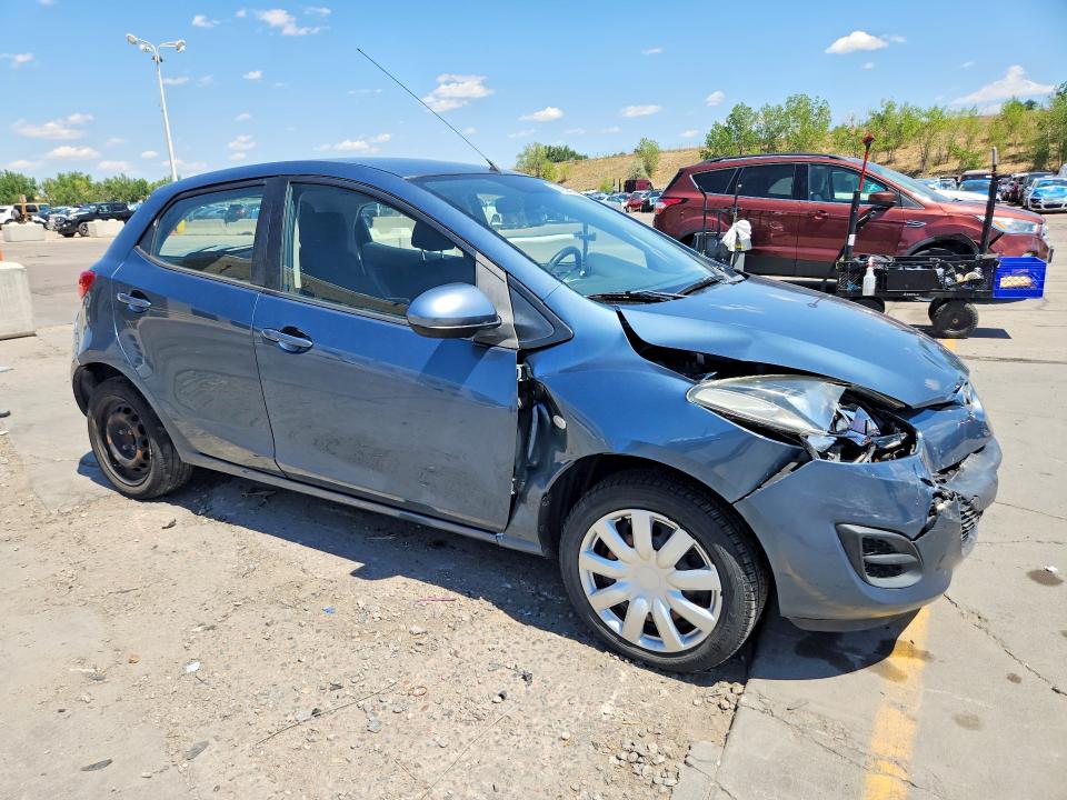 2014 Mazda Mazda2 მანქანა იყიდება აუქციონზე, vin: JM1DE1KZ0E0189020, აუქციონის ნომერი: 61204066