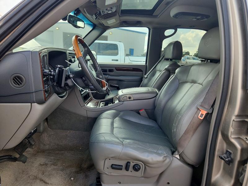 Продажа на аукционе авто 2002 Cadillac Escalade, vin: 1GYEK63N32R144113, номер лота: 61005486