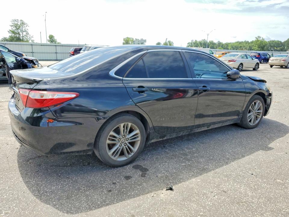 2015 Toyota Camry მანქანა იყიდება აუქციონზე, vin: 4T1BF1FK9FU889223, აუქციონის ნომერი: 61994666
