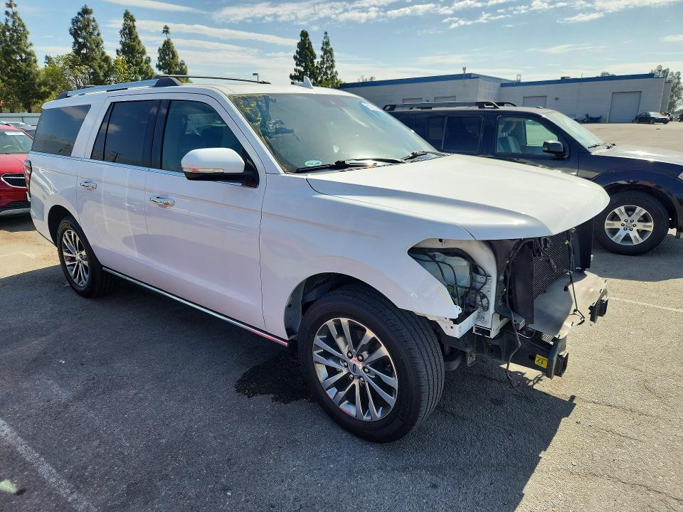 Продажа на аукционе авто 2018 Ford Expedition, vin: 1FMJK1KT2JEA18253, номер лота: 61439136