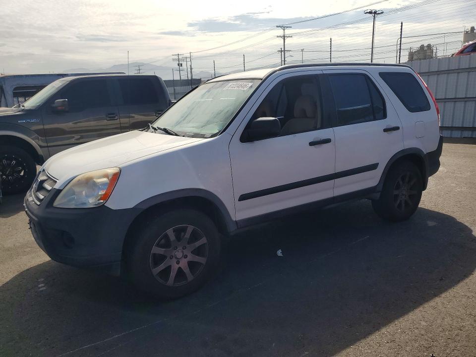 Aukcja sprzedaży 2005 Honda Cr-v, vin: JHLRD68565C003931, numer aukcji: 61224646