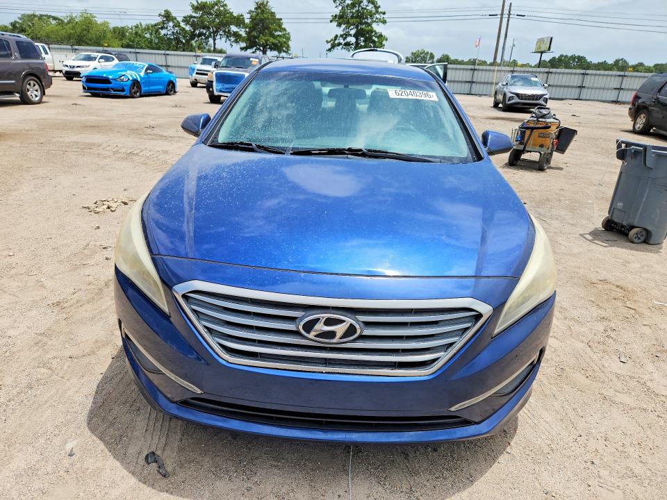 62040396 :رقم المزاد ، 5NPE24AF6FH182714 vin ، 2015 Hyundai Sonata مزاد بيع