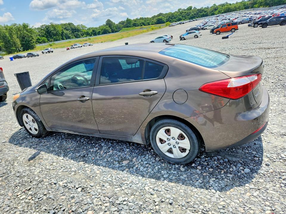 2015 Kia Forte მანქანა იყიდება აუქციონზე, vin: KNAFX4A62F5315648, აუქციონის ნომერი: 59601956