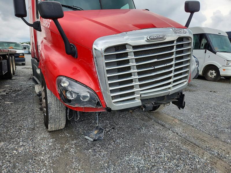 Продаж на аукціоні авто 2018 Freightliner Cascadia 125, vin: 1FUJGLDR4JLJK5053, номер лоту: 60559726