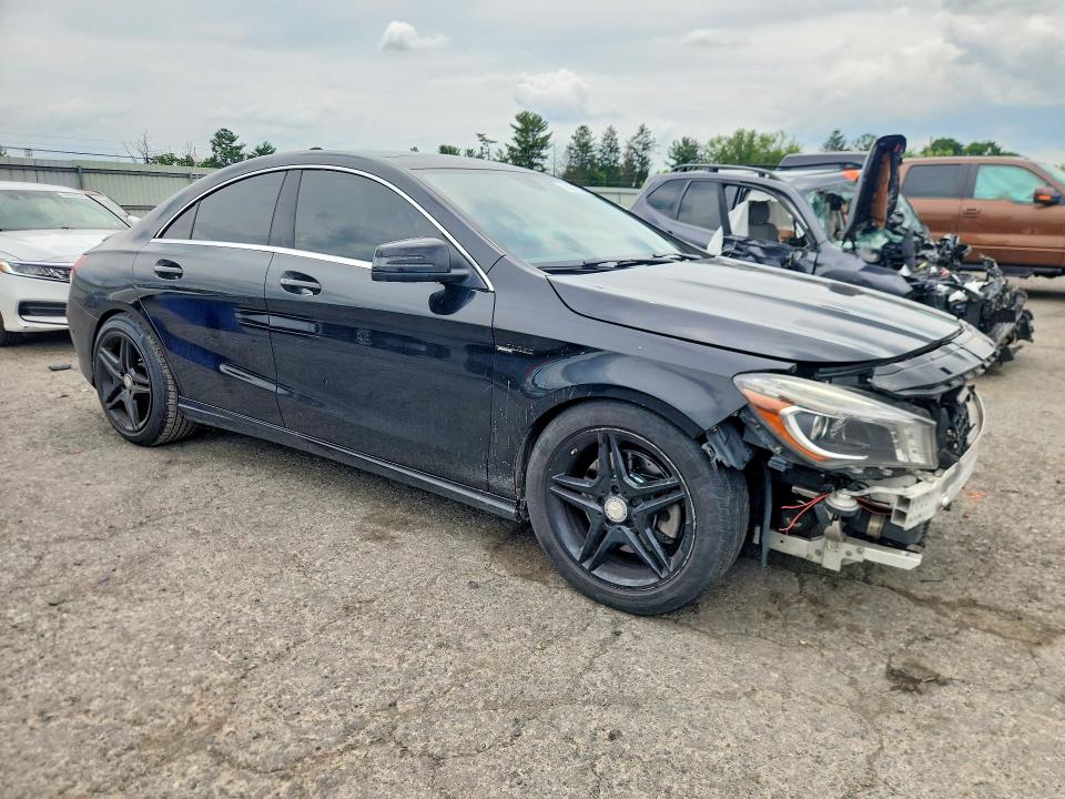 60672176 :رقم المزاد ، WDDSJ4EB5EN068611 vin ، 2014 Mercedes-benz Cla مزاد بيع