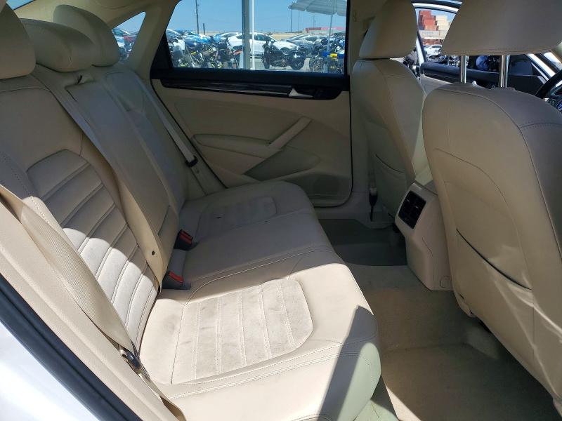 59689836 :رقم المزاد ، 1VWCS7A39FC080007 vin ، 2015 Volkswagen Passat مزاد بيع