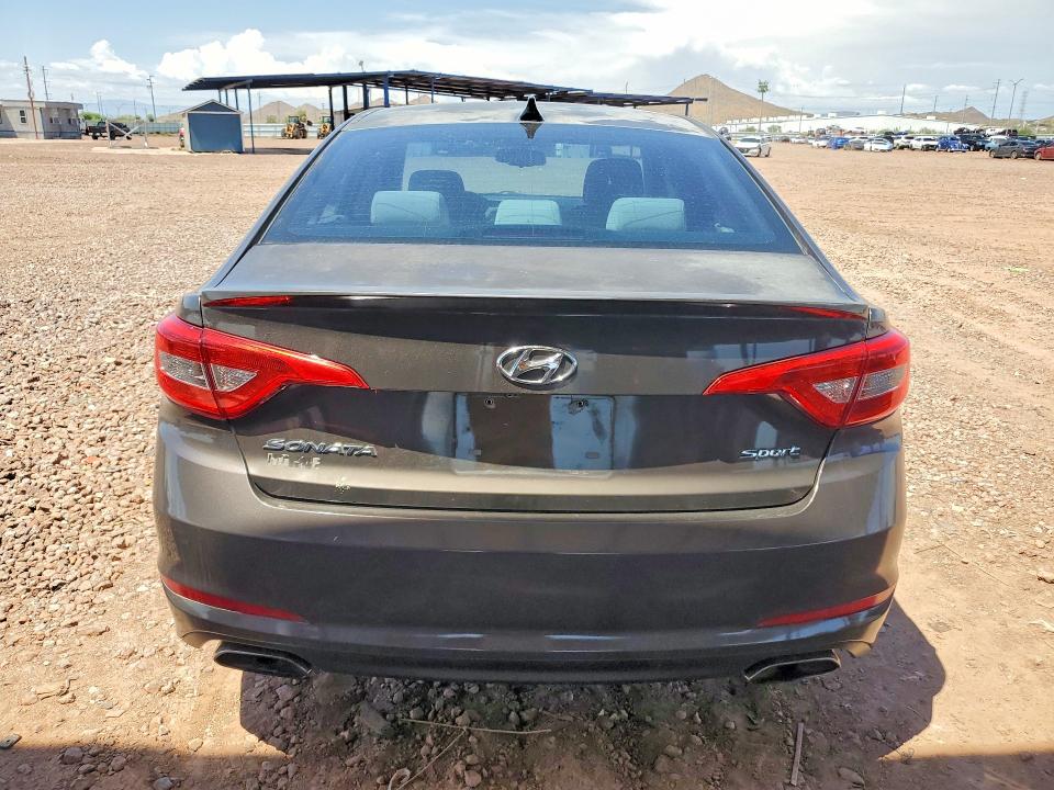 60969896 :رقم المزاد ، 5NPE34AF3HH588286 vin ، 2017 Hyundai Sonata مزاد بيع