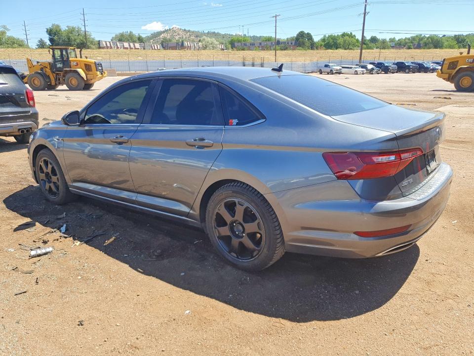 60601836 :رقم المزاد ، 3VWC57BU4MM095072 vin ، 2021 Volkswagen Jetta مزاد بيع