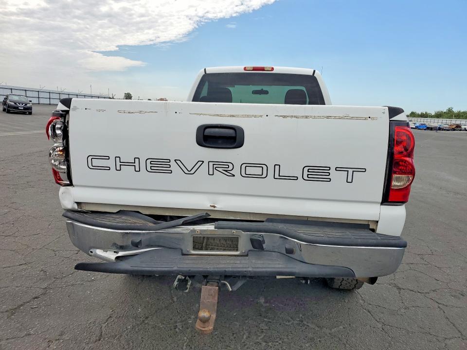 61738866 :رقم المزاد ، 1GCHK24D46E286663 vin ، 2006 Chevrolet Silverado مزاد بيع